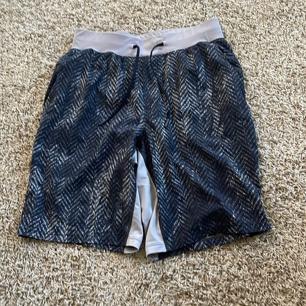 Lululemon 9” athletic shorts
